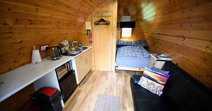 Our self catering pods in Dunvegan offer excellent faciities including double bed and en suite shower room