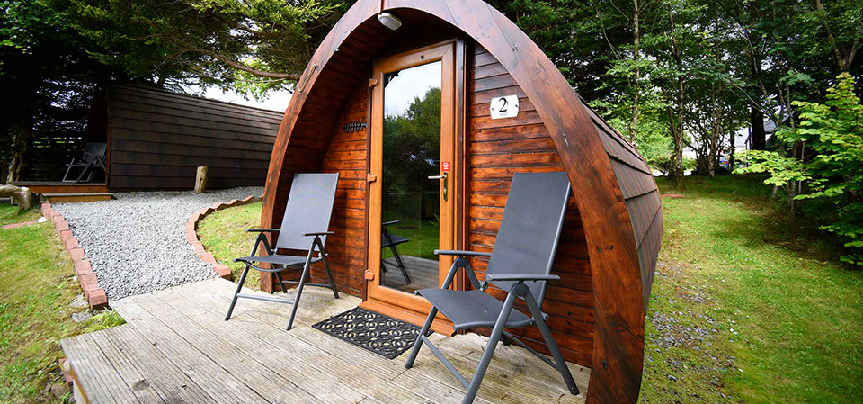 Dunvegan Camping Pods self catering accommodation in Dunvegan with outside seating