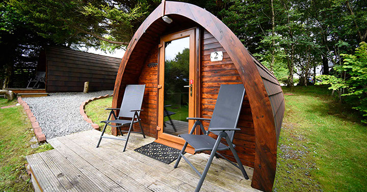 Dunvegan Camping Pods self catering accommodation in Dunvegan with outside seating