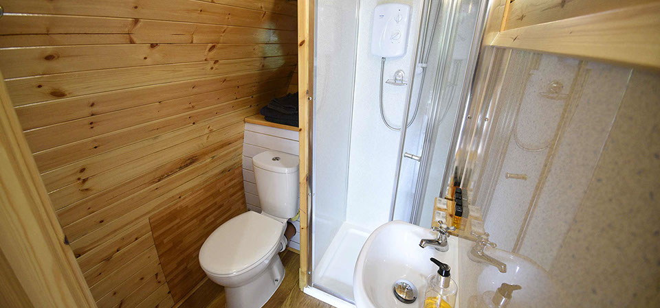 Our self catering Pods in Dunvegan contain powerful showers