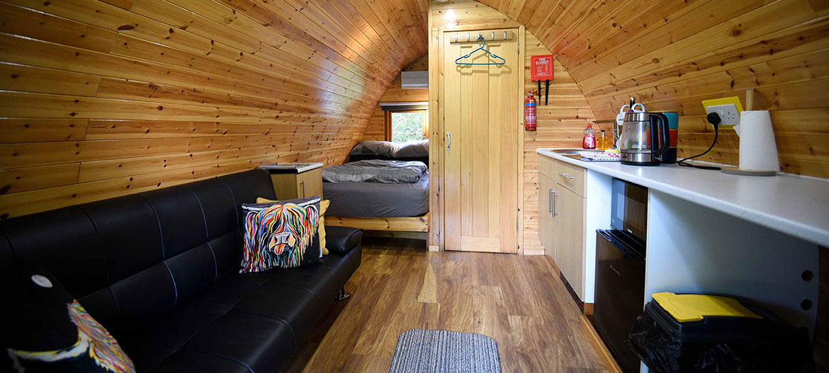 Self catering Pod accommodation in Dunvegan with modern facilities such as fridge and microwave